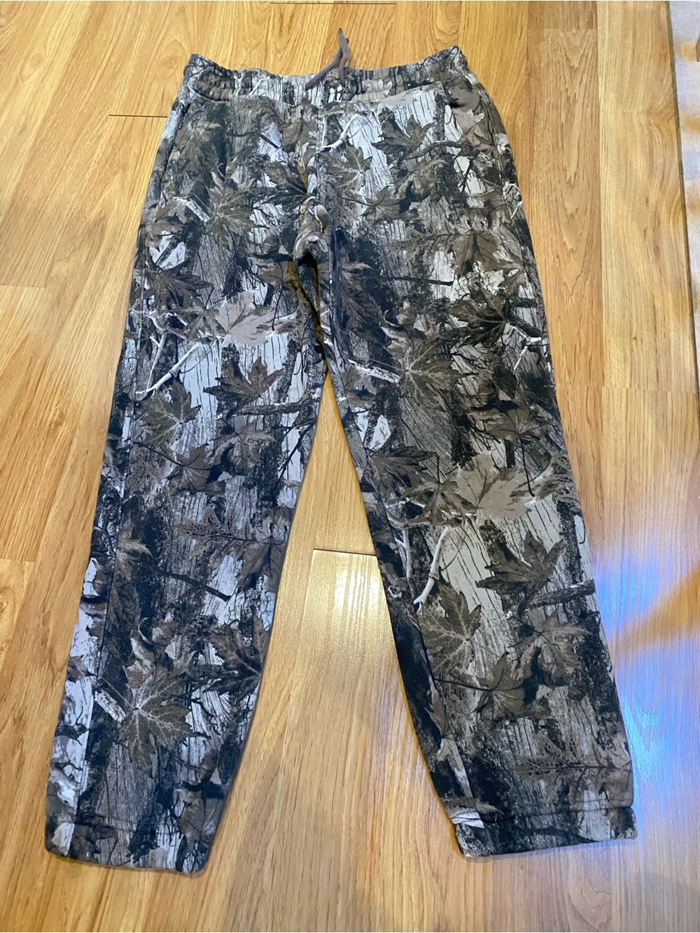 Hollister Men's Camouflage Joggers - Gray & Black